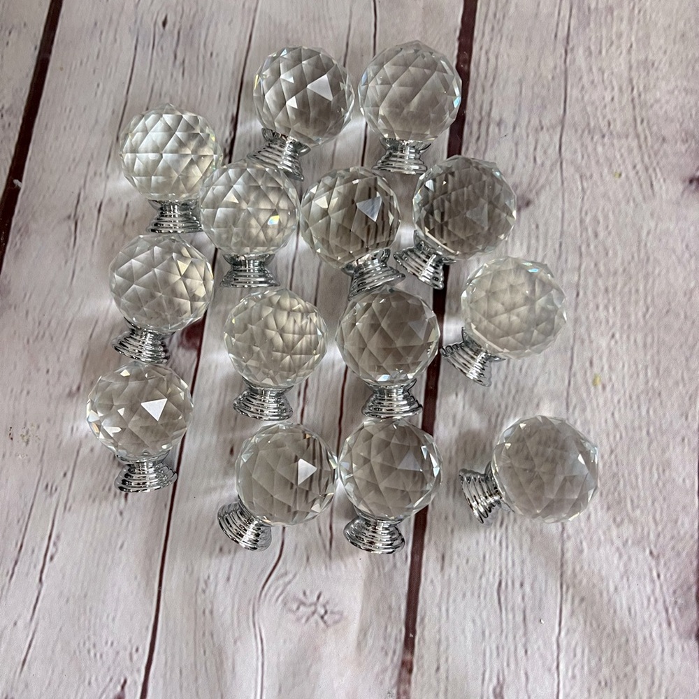 Large Crystal Like‎ Drawer Pulls